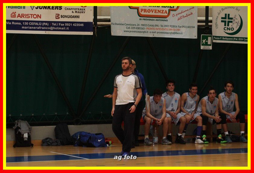 170407 basketU16 131_tn.jpg